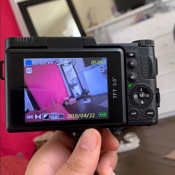 Camera - Picture 5 of 6